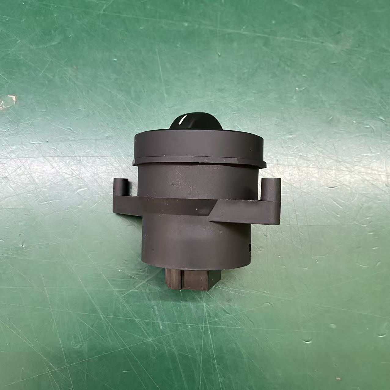 FRAPP | OE 0015451704 Mercedes Benz Truck Brake Light Switch for Actros Axor Atego Econic