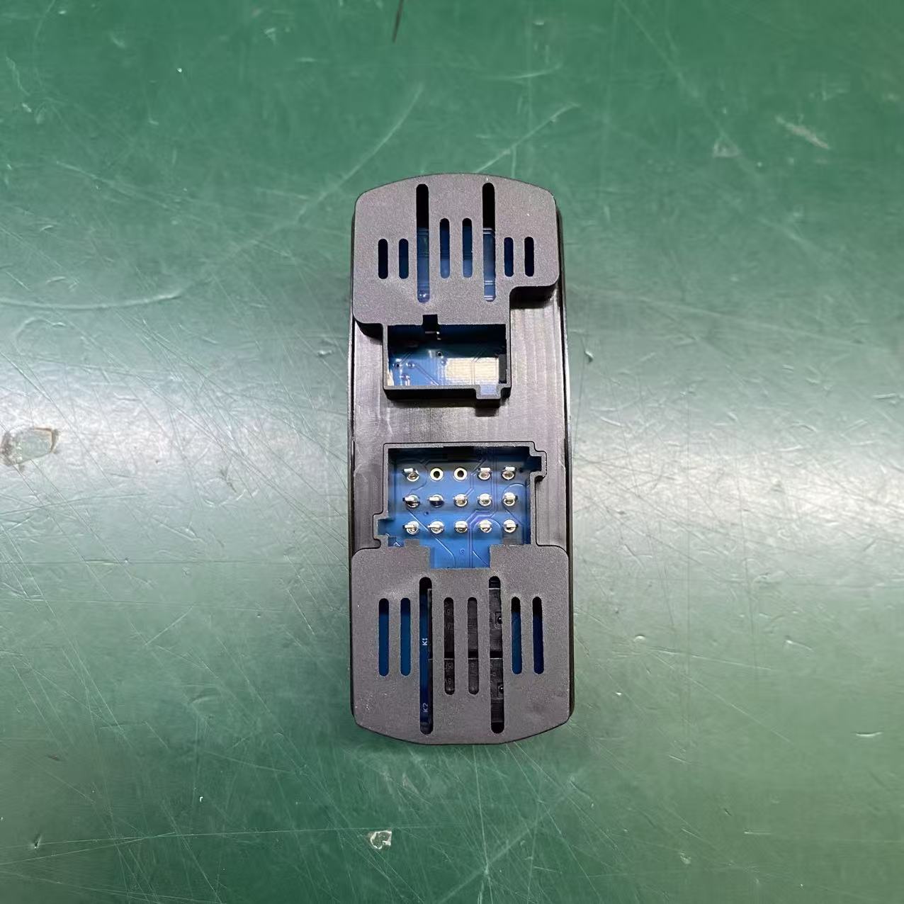 FRAPP OE 0045452013 |  Truck Window Switch for Mercedes Benz Actros Axor Atego