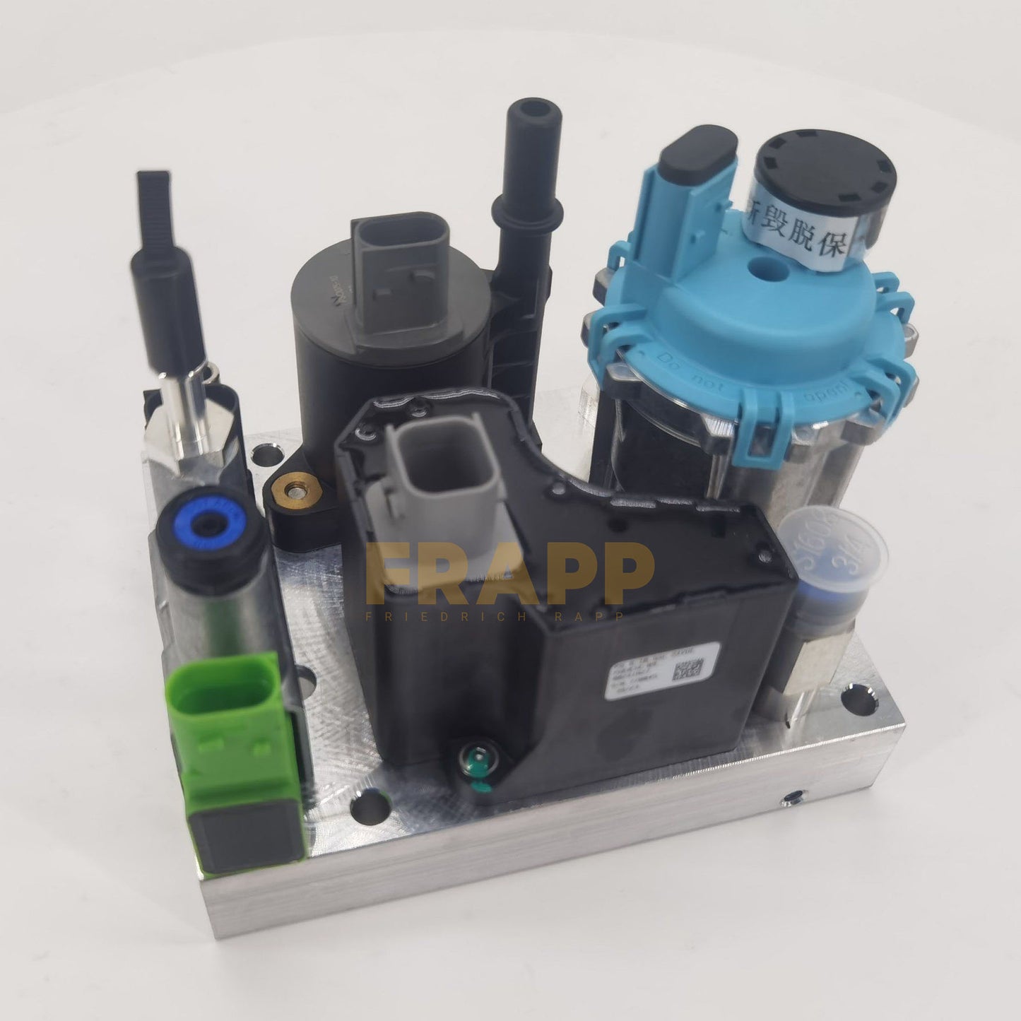 OE 22039620 AdBlue Dosing Pump for Volvo FH FM & Renault Trucks Euro 6